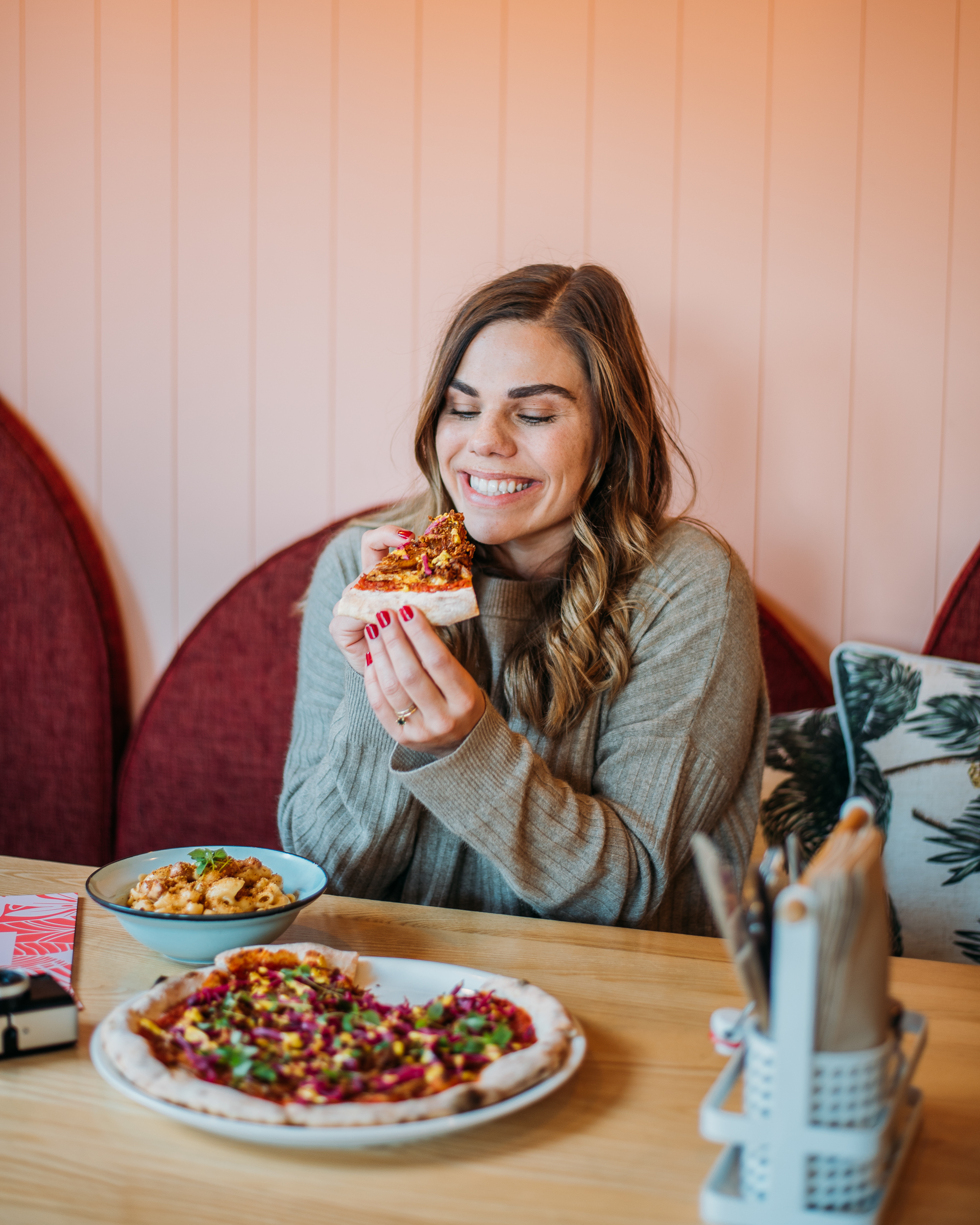 MissLucyCroppedMisslucyscropped8196-1-2